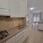 Nuovo Appartamentino In Centro! Διαμέρισμα