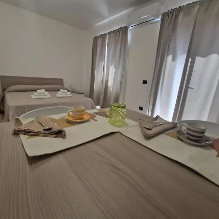Lägenhet Nuovo Appartamentino In Centro *