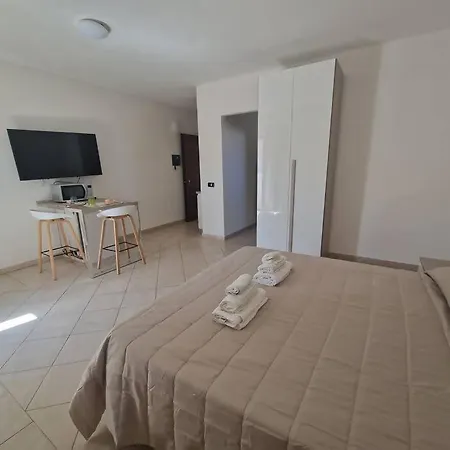 Nuovo Appartamentino In Centro Lägenhet Palau