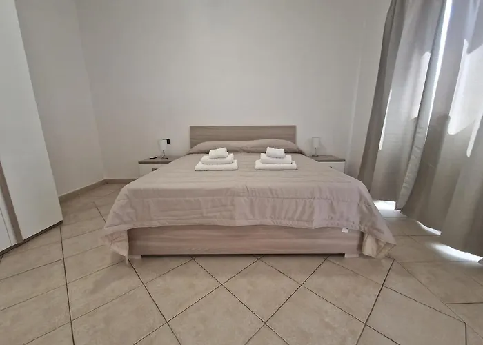 Nuovo Appartamentino In Centro! 帕劳